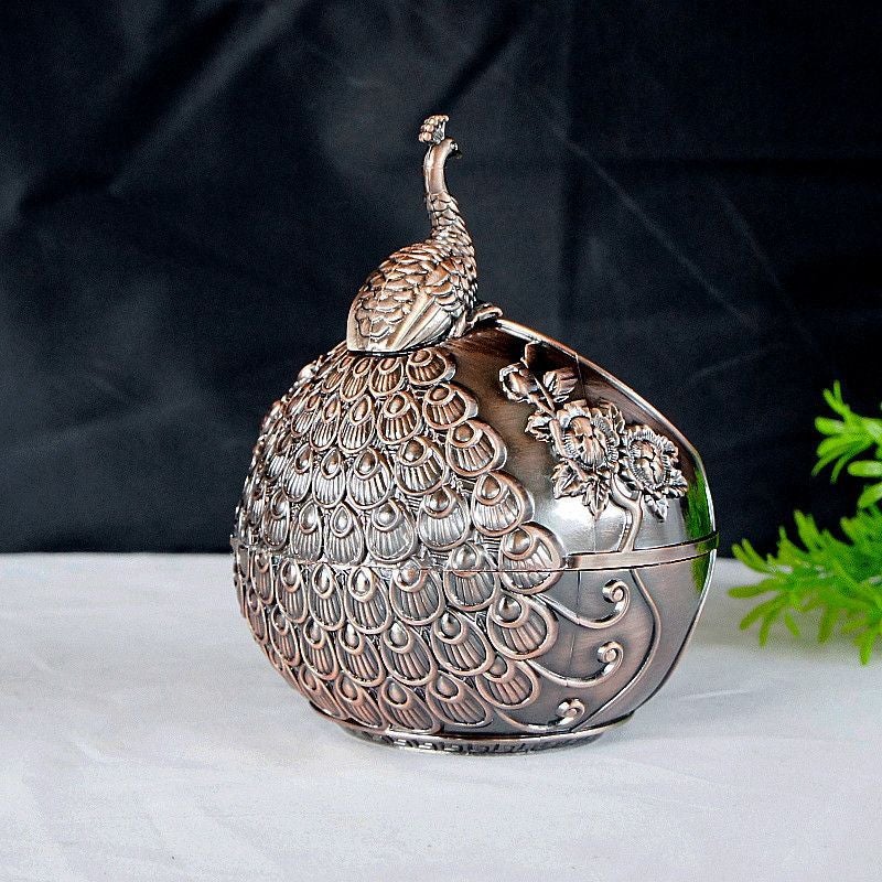 5D Stereo Peacock Peacock Ashtray Home Living Room Creative Personality Internet Celebrating Metal Fly Ash Anti-Fly Ash Anti-Smoke - Image 4